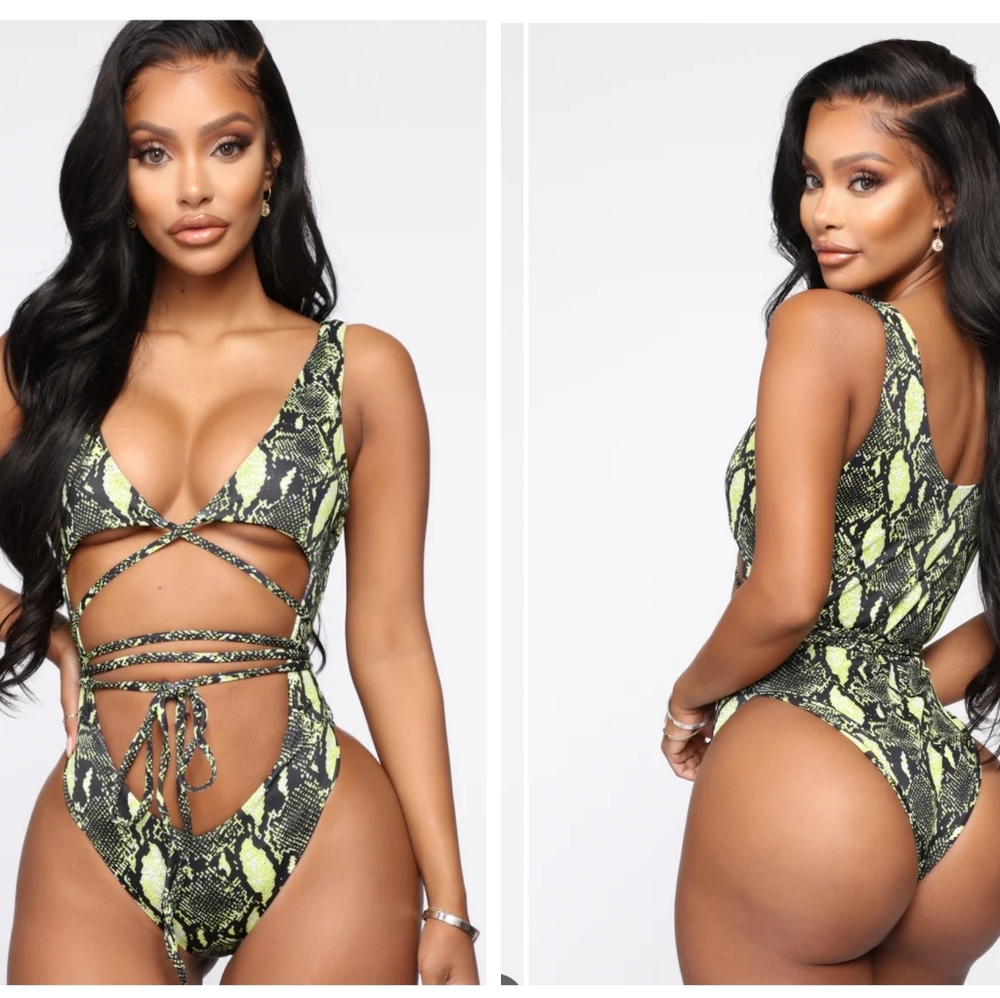 🔥Fashion Nova Swimsuit